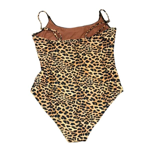 New Without Tags Animal Print One Piece Swimsuit Women’s XL Leopard Vacation - Picture 4 of 11